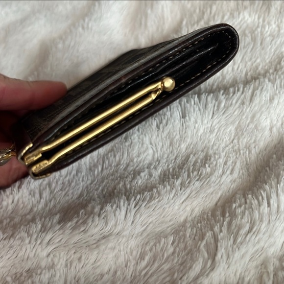 Authentic Fendi Zucca Kiss Lock Coin Wallet - Picture 4 of 13